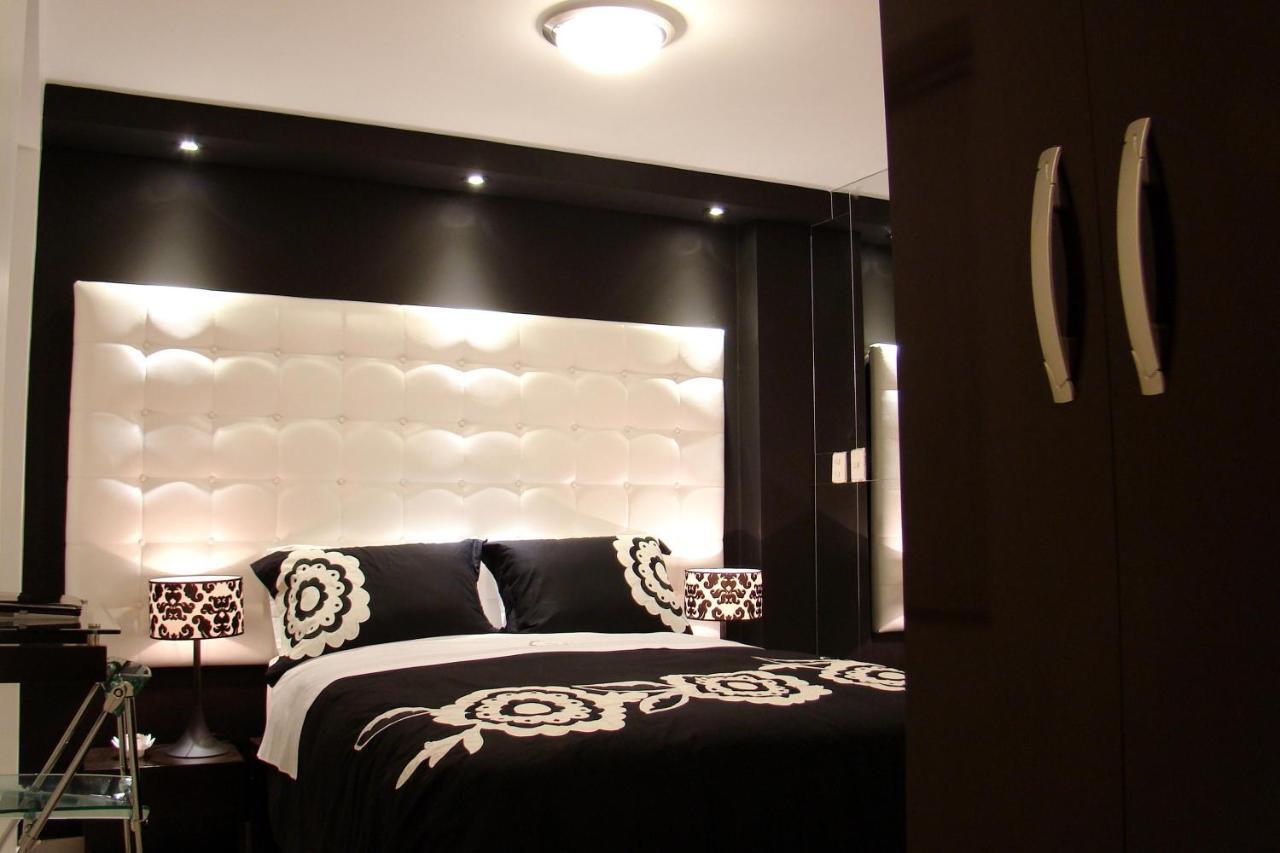 טרוחיו Hostal Media Luna מראה חיצוני תמונה